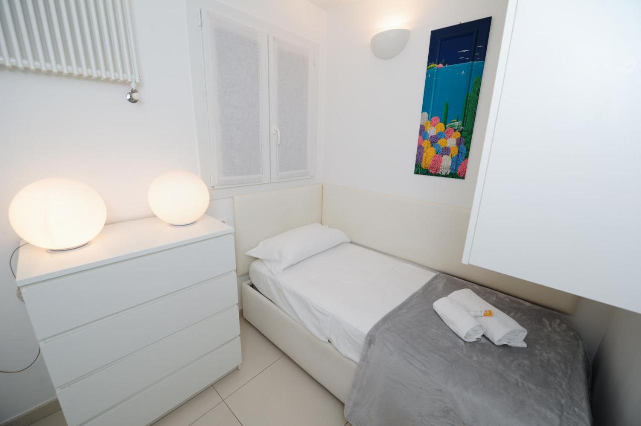La Suite Des Anges Res. Negresco Five Stars Holiday House Nice Luaran gambar